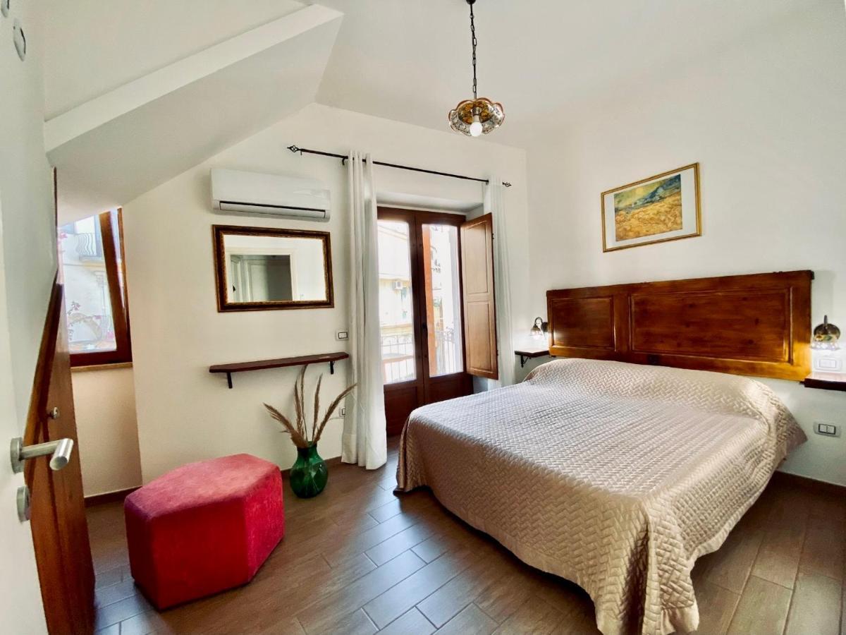 מלון טאורמינה Casa Ferrara מראה חיצוני תמונה